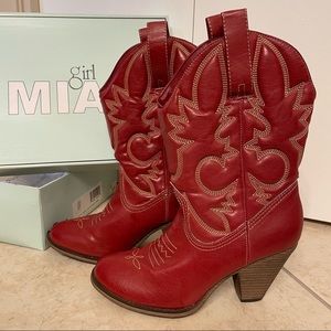 Mia Girl Cowgirl Style Boots 10, Excellent Pre-Owned Condition, Rubber Sole/Heel